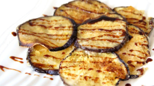 Berenjenas fritas con miel de caña